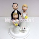 Bonequinhos do bolo de casamento com 1 daminha e cachorrinho