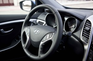 Novo-Hyundai-i30-2013-interior