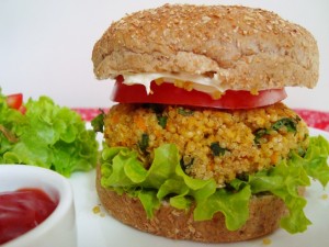 Hambúrguer de quinoa - receita saudável e saborosa