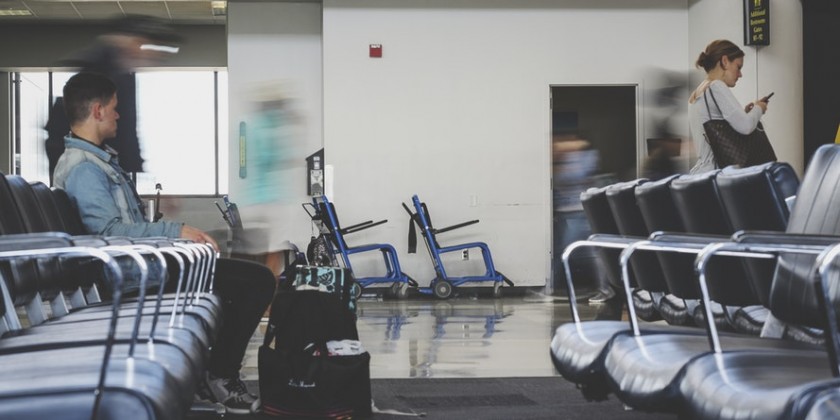Acessibilidade nos aeroportos para pessoas com deficiência