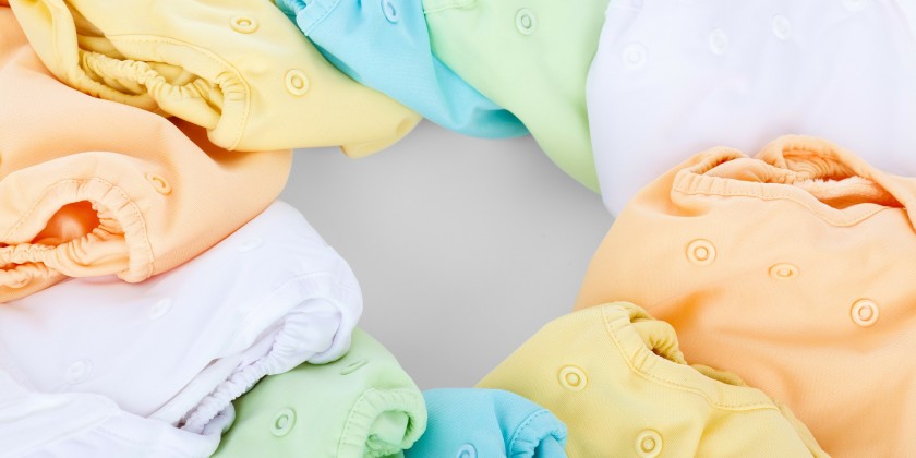 Como lavar e cuidar de roupas de bebê