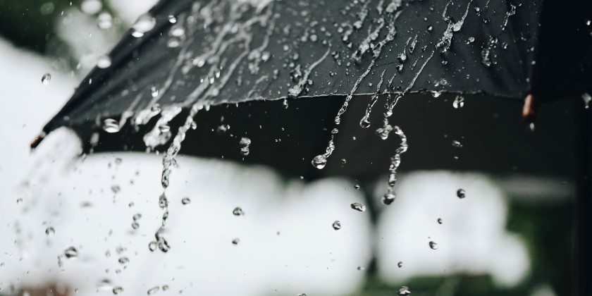 Como aproveitar as águas das chuvas para gastar menos água potável?