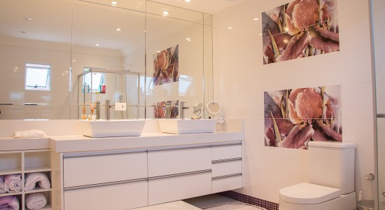 A decoração é essencial para banheiros com banheiras