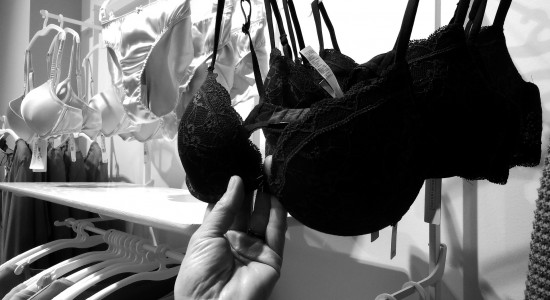 Calcinha e sutiã: Dicas para comprar lingerie baratas e de qualidade