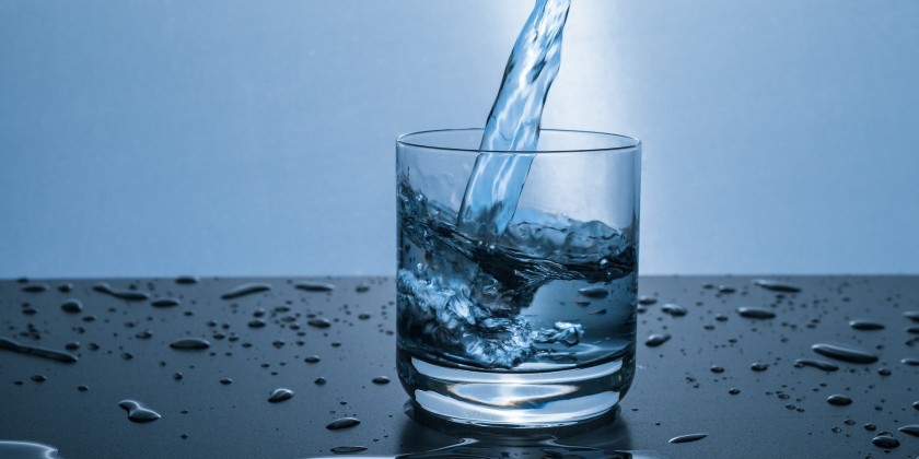 Estabelecimentos comerciais e a lei de obrigatoriedade para fornecer água potável