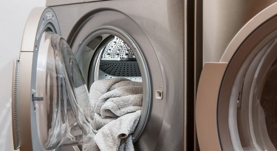 Como turbinar a lavagem de roupas na lavadora LG?