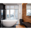 Design sustentável em banheiras impacto e inovação | Foto de banheiro com banheira | Banheiras Bom Banho