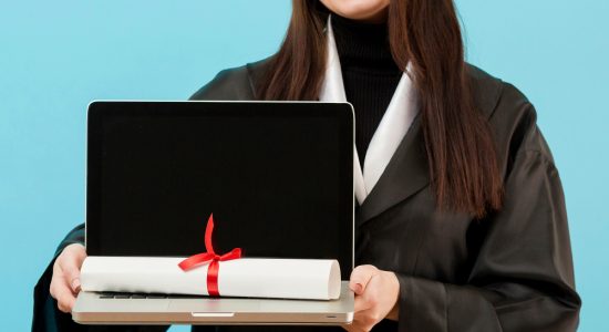 Pós-graduação EAD guia completo para avançar na carreira - faveni