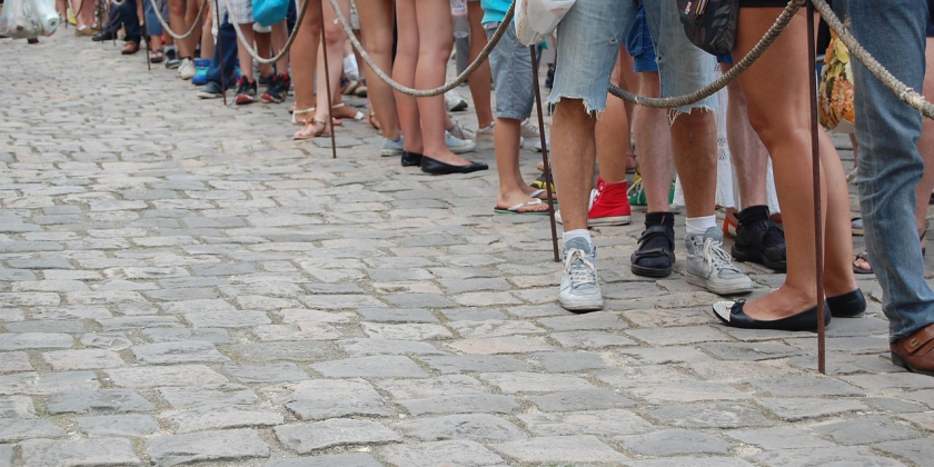 Limitador de fila para controle eficiente de público